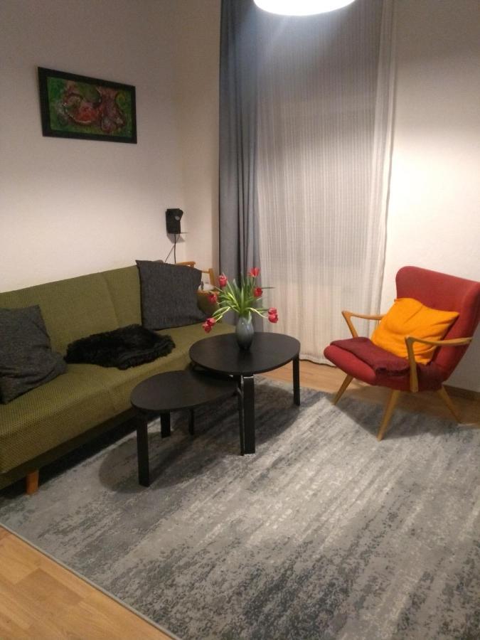 Ferienwohnungen In Der Kunstgalerie Charlie Und Jenny 开姆尼茨 外观 照片